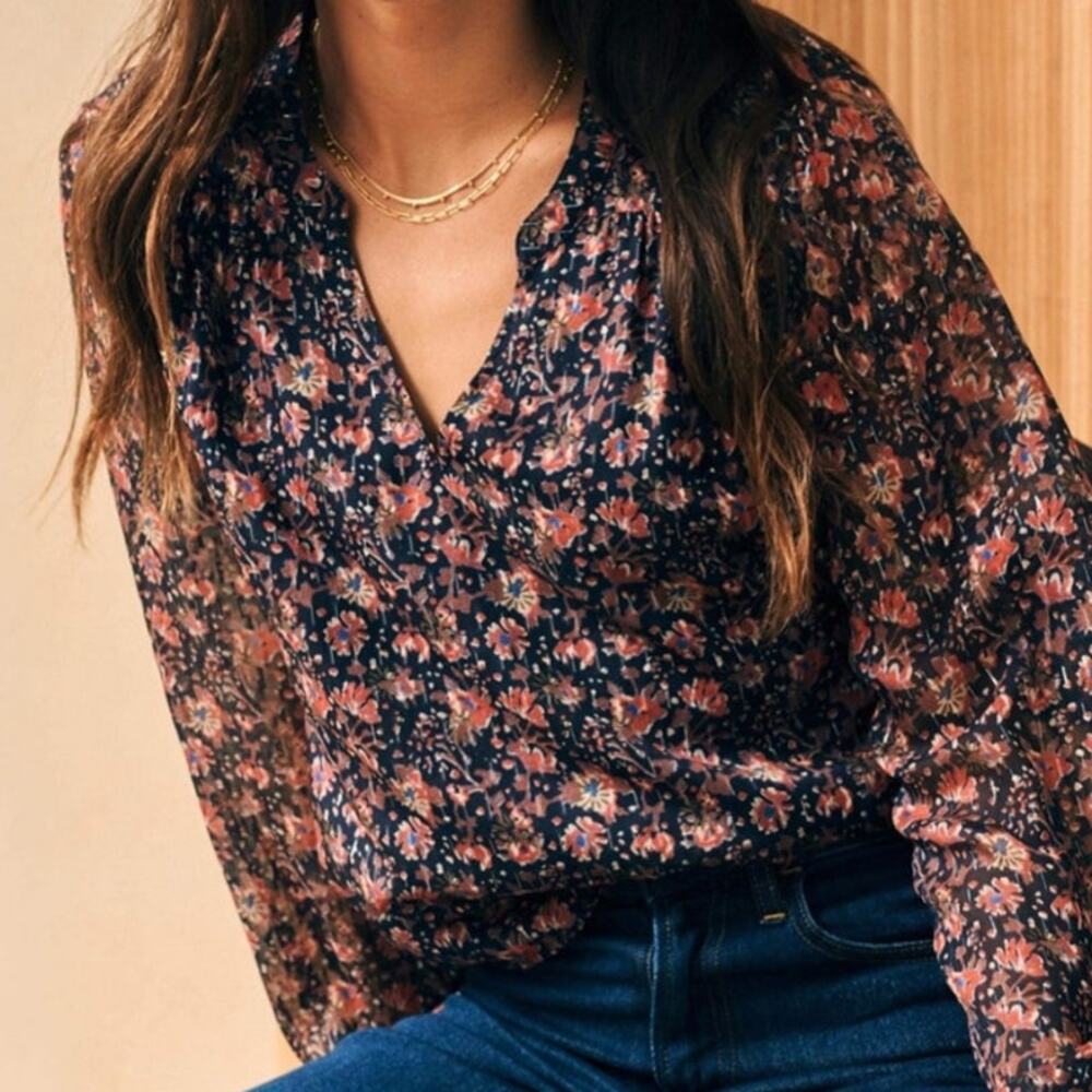 Faherty Floral Silk Blouse Women XS Navy Long Sleeve Popover Top